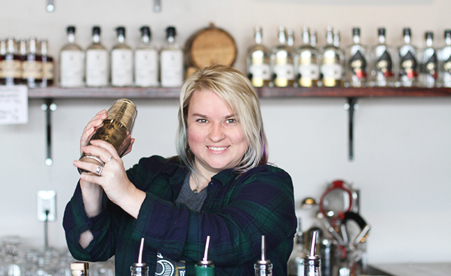 Alevri Bartender